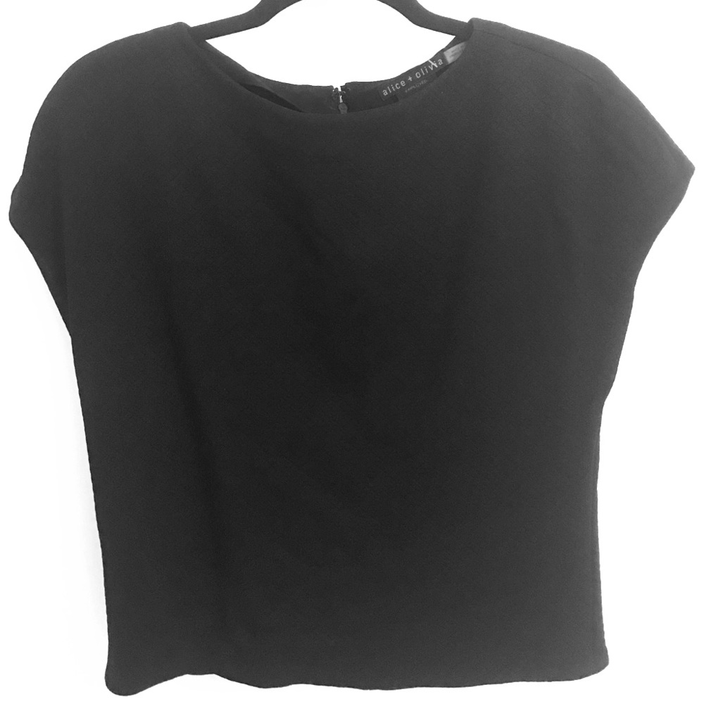 Alice + Olivia Black Quilted Dolman Top Medium